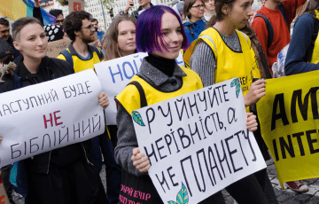 Кінець десятиліття: поля нашої битви за права людини